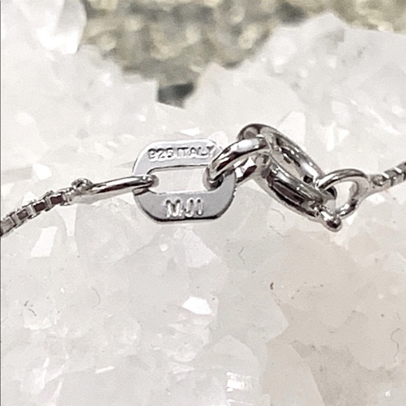 Sterling Silver 2 piece pendant necklace with Genuine Crystals - Picture 5 of 5